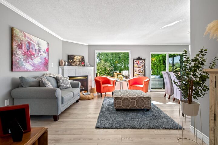 Property Photo:  34332 Maclure Road 1  BC V2S 7S8 
