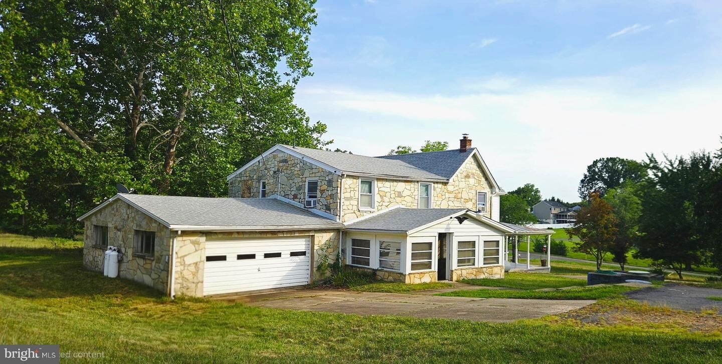 Property Photo:  6416 Airlie Road  VA 20187 