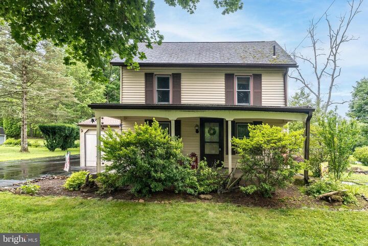 Property Photo:  1108 Dogwood Lane  PA 18951 