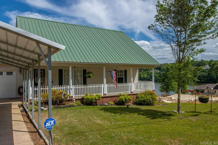 Property Photo:  141 Couchwood Terrace  AR 71901 