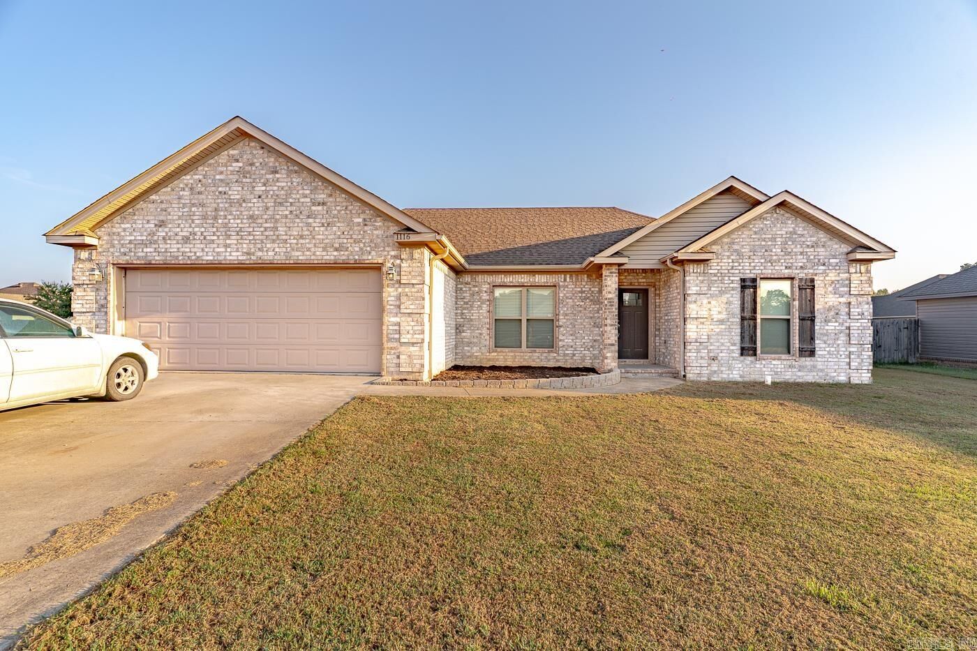 Property Photo: 1116 Gregory Ct AR 72405