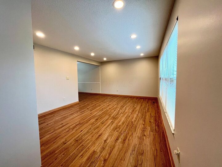 Property Photo:  2775 Amana Court  OH 43235 