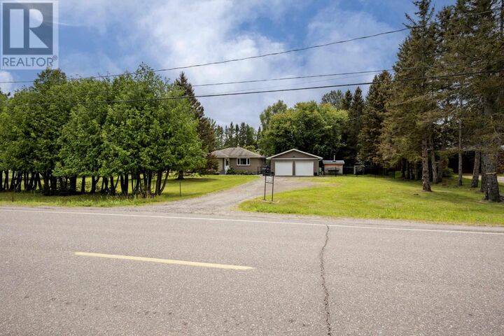 Property Photo:  2312 Rosslyn Rd  ON P7K 1G7 