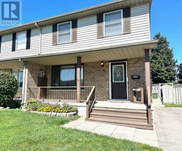 Property Photo: 4 Golding Place ON N5R 6B6
