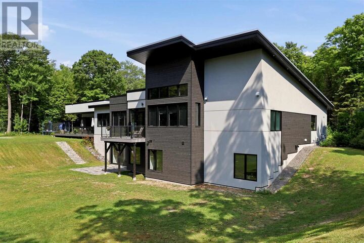 Property Photo: 66 Wilderness Ct ON P6B 0B1