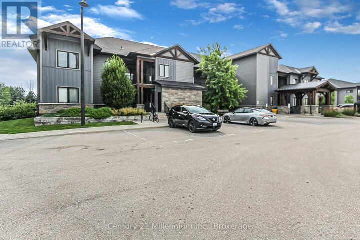 Property Photo: 10 Beckwith Lane 107 ON L9Y 0N5