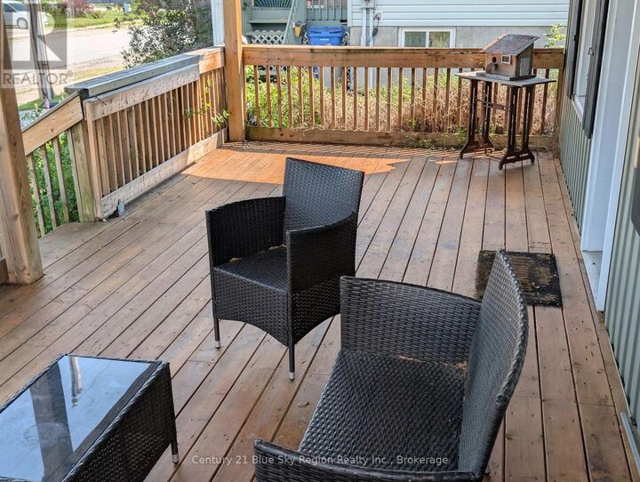 Property Photo: 937 Galt Street ON P1B 5N5