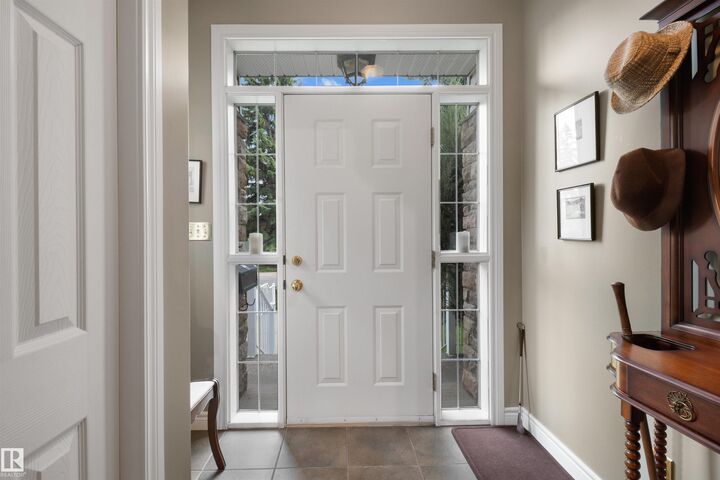 Property Photo:  14640 88 Avenue NW  AB T5R 4J8 