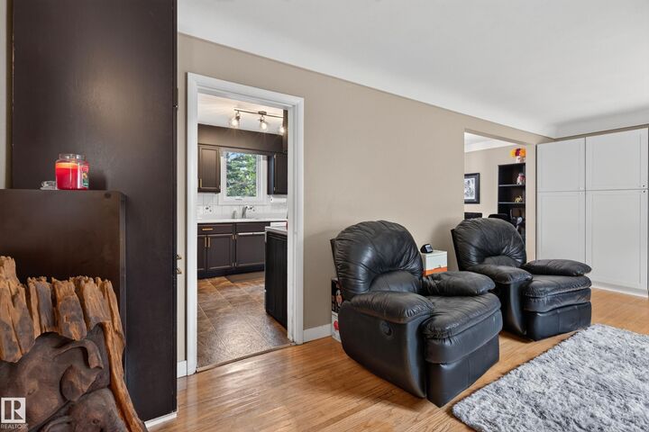 Property Photo: 10101 105 Street AB T8L 2G5
