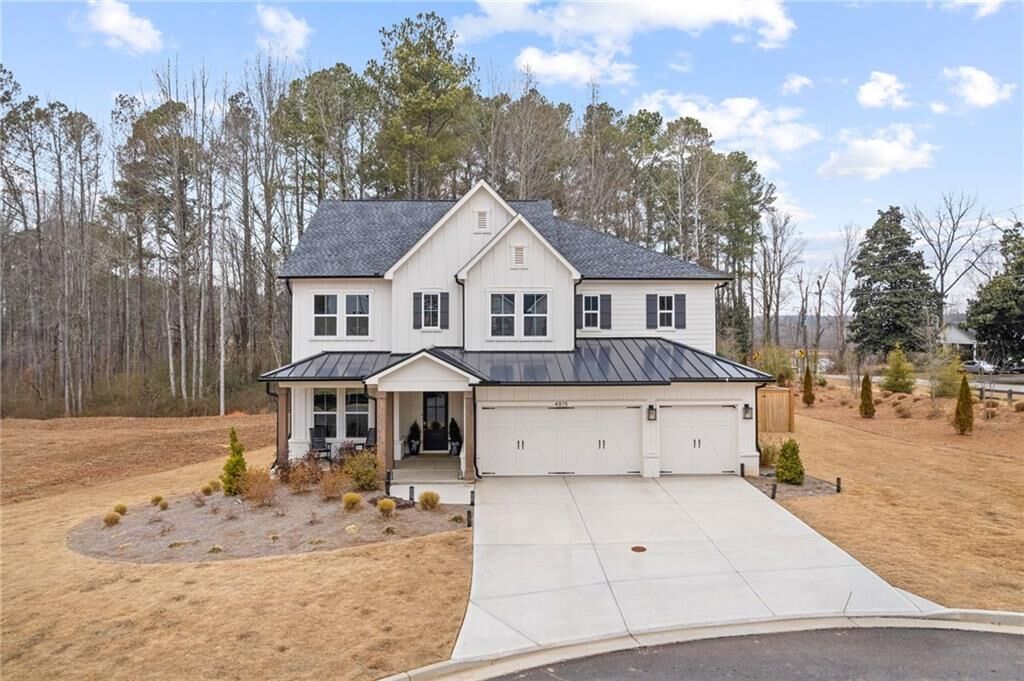 Property Photo:  4815 Briscoe Drive  GA 30028 