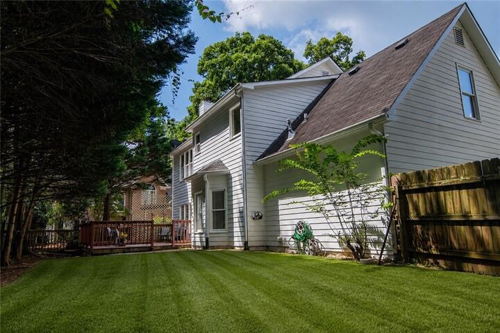 Property Photo:  1150 Northpoint Trace  GA 30076 
