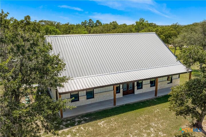 Property Photo:  37 Chaparral Road  TX 77905 