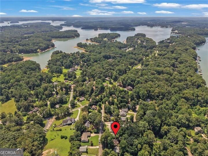 Property Photo: 4430 Bonneville Drive GA 30041