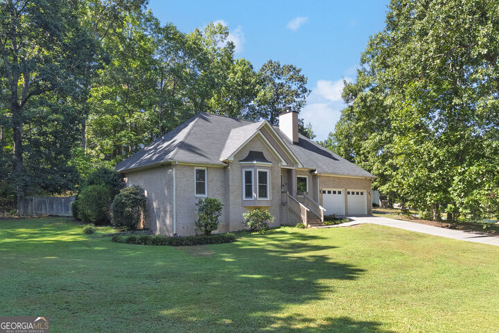 Property Photo: 197 Michael Boulevard GA 30125