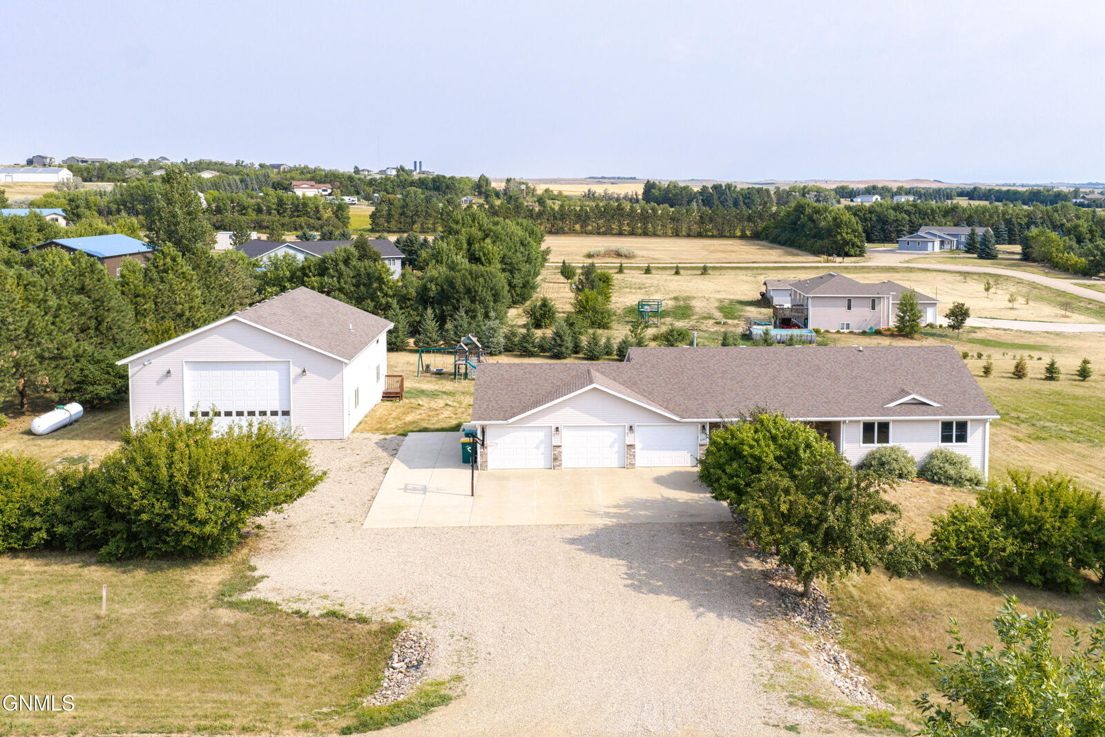 Property Photo:  7260 Russell Road  ND 58503 