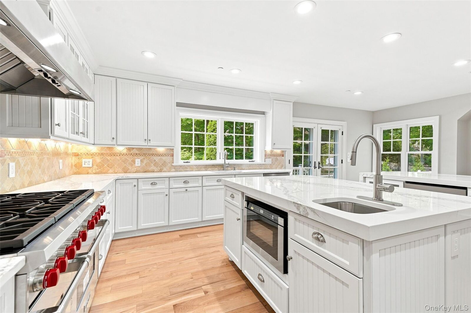 Property Photo:  38 Lincoln Avenue  NY 10573 