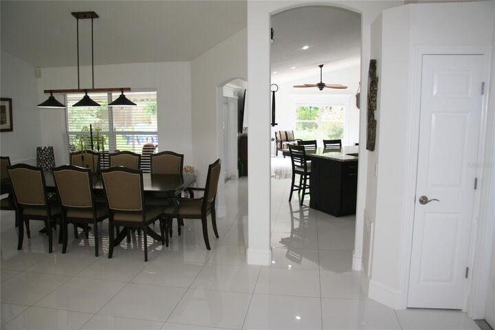 Property Photo: 2680 Lake Jackson Circle FL 32703