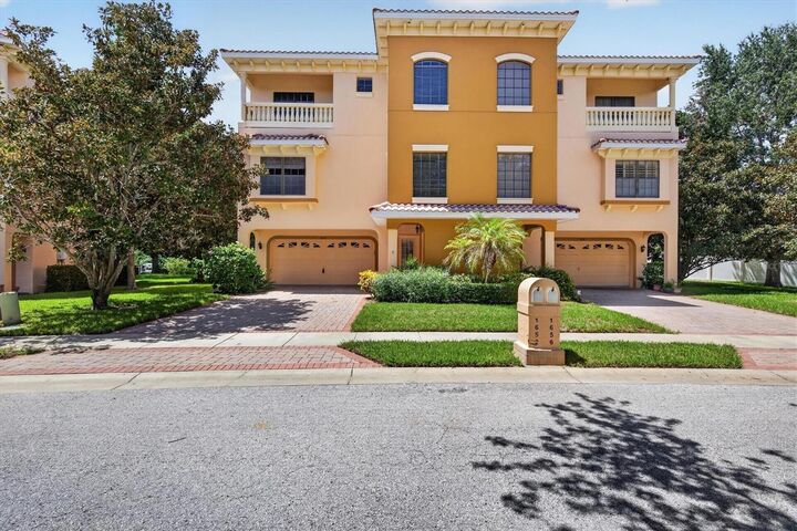 Property Photo: 1652 Citrine Trail FL 34689