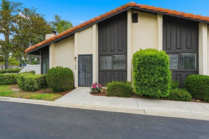 Property Photo:  2168 Valleydale Lane  CA 92024 