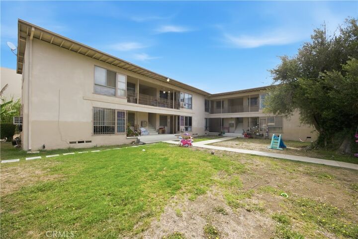 Property Photo:  5701 Corbett  CA 90016 
