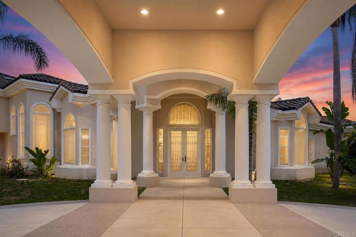 Property Photo: 16762 Caminito De Las Palmas CA 92127