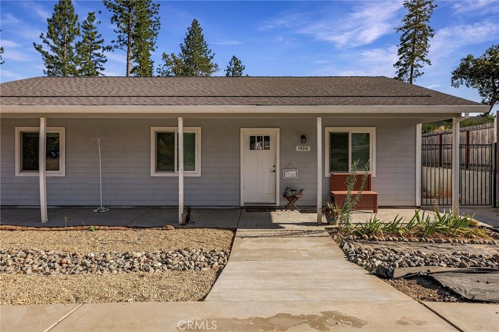 Property Photo:  1426 Sleepy Hollow Lane  CA 95969 