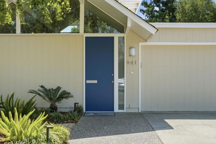 Property Photo:  941 Eichler Drive  CA 94040 