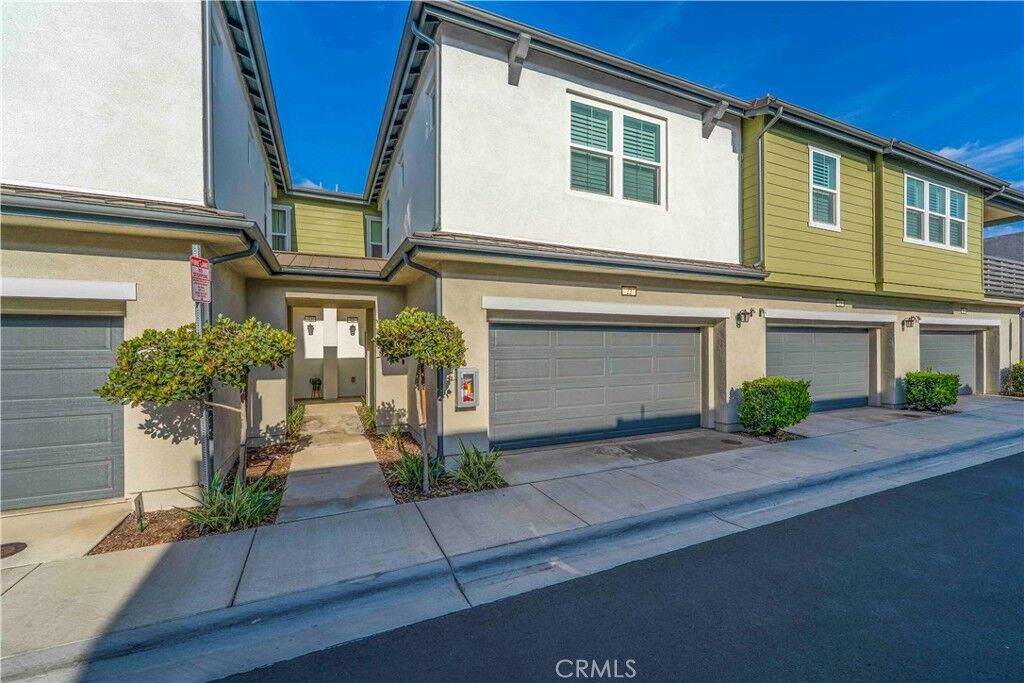 Property Photo:  2330 S Via Esplanade 22  CA 91762 