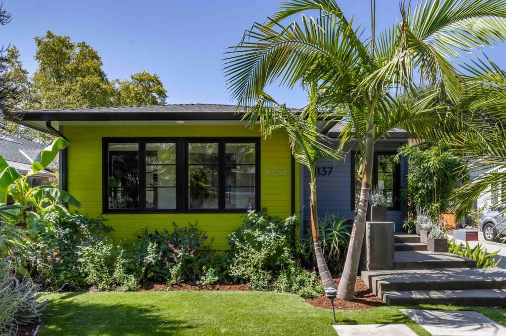Property Photo:  1137 Mercy Street  CA 94041 
