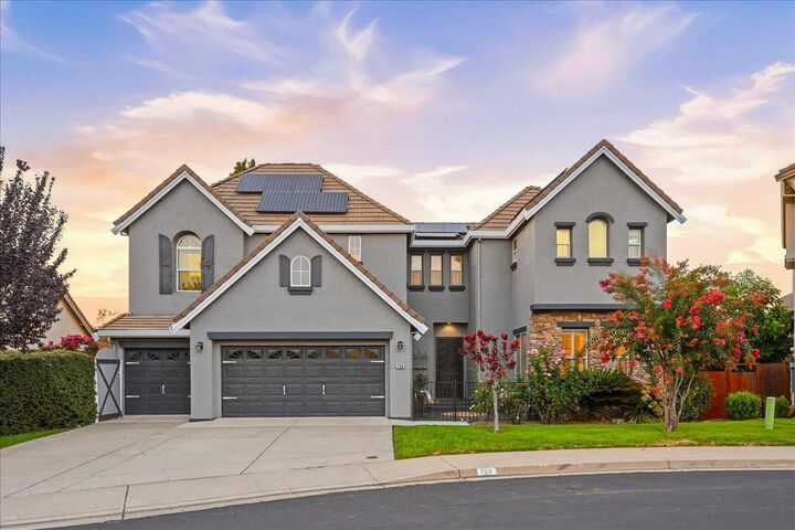 Property Photo: 768 Grandview Drive CA 95603