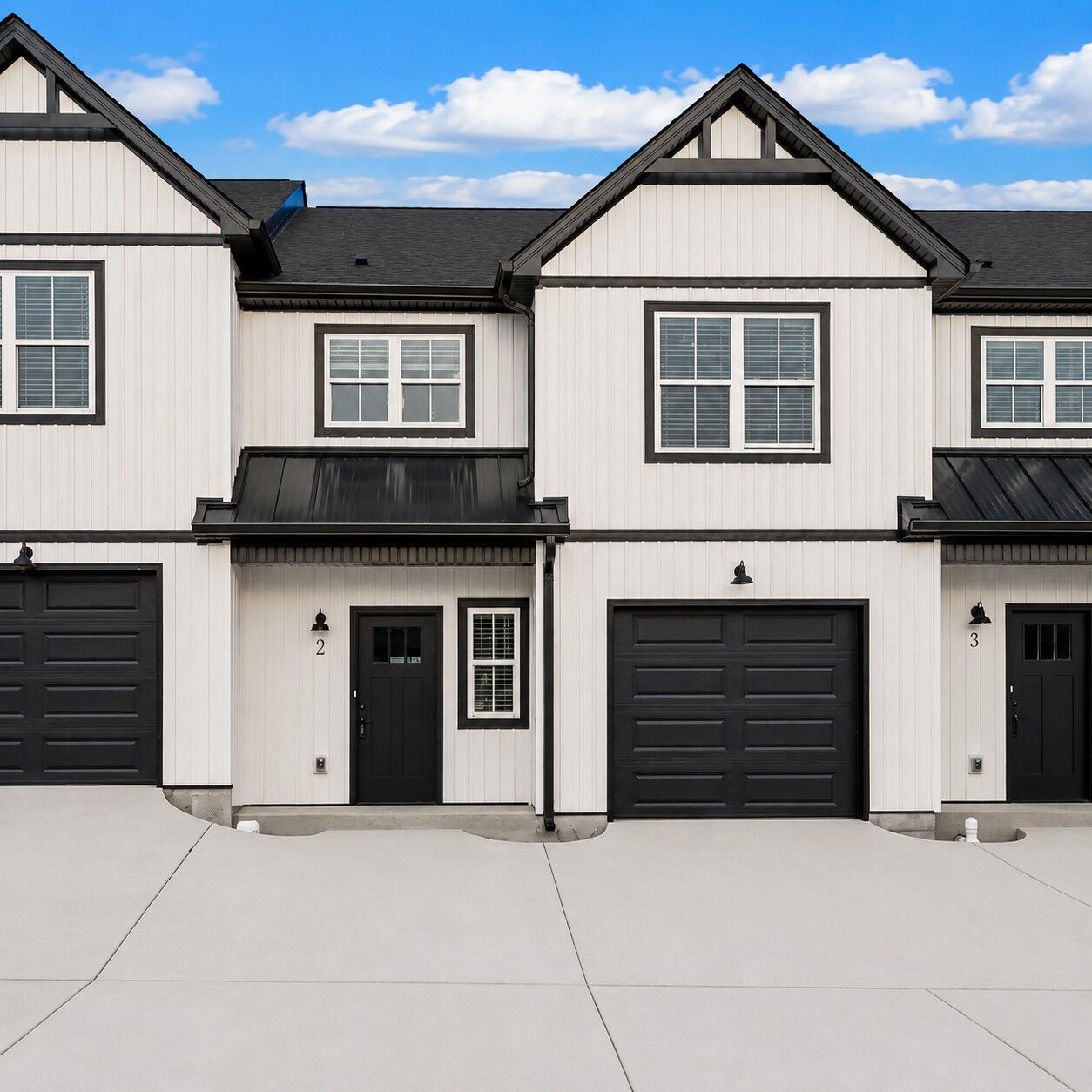 Property Photo:  166 Sango Dr Bldg 6 52  TN 37043 