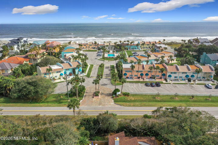 Property Photo:  2233 Seminole Road 41  FL 32233 