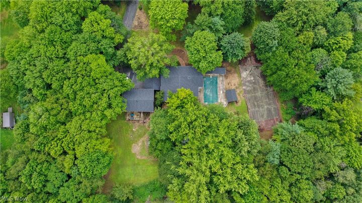 Property Photo: 5683 Chestnut Ridge Road OH 44425