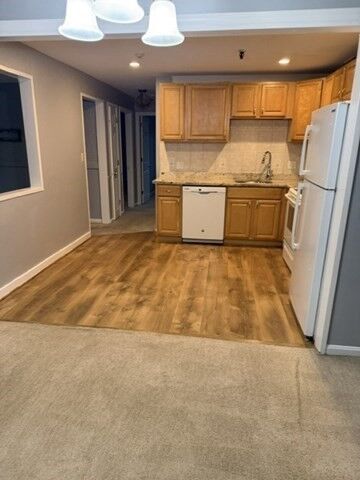 Property Photo:  41 Spencer Rd 32G  MA 01719 