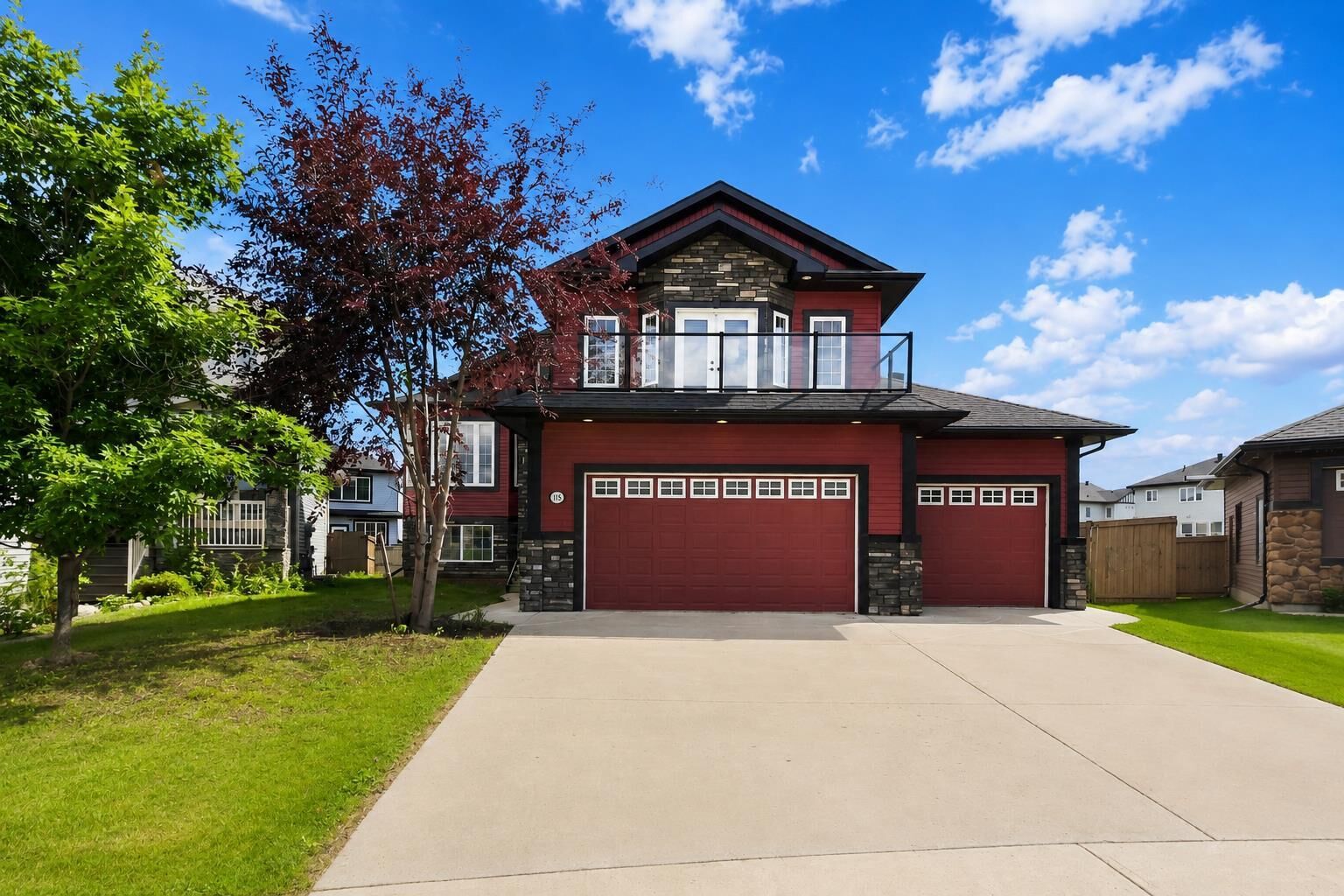 Property Photo: 115 Widgeon Place AB T9K 0R4
