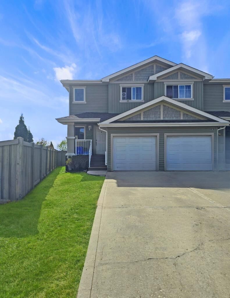 Property Photo: 10250 85A Street AB T8X 0K2