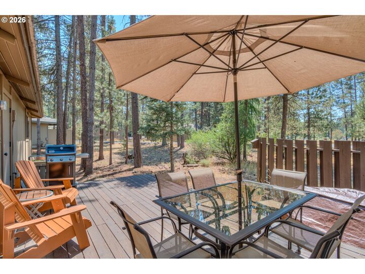 Property Photo:  57077 Fox Ln  OR 97707 