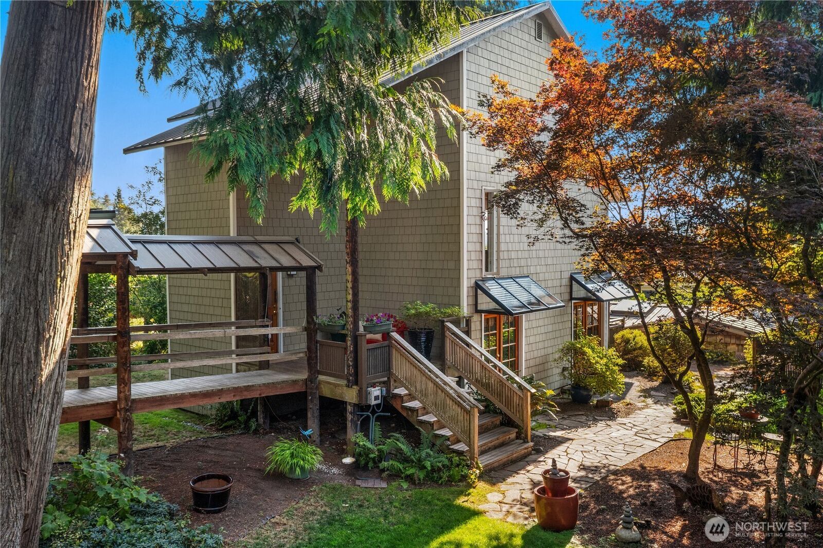 Property Photo: 15539 Washington Avenue NE WA 98110