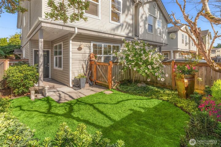 Property Photo: 5615 Fauntleroy Way SW WA 98136