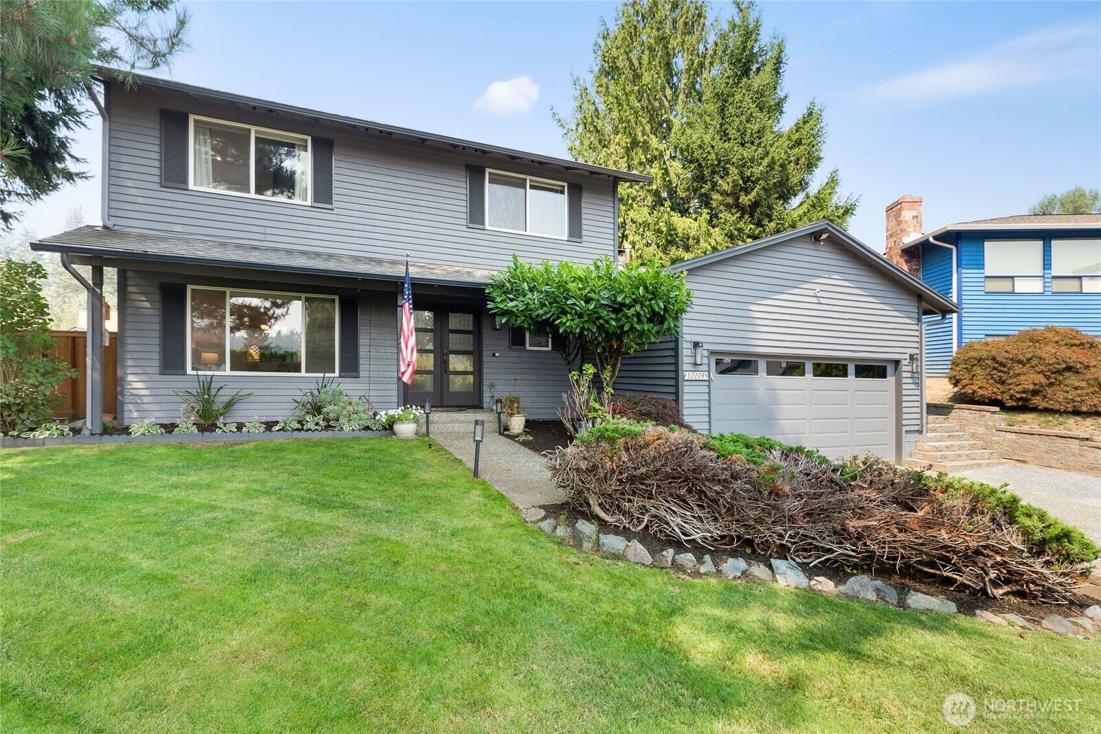 Property Photo: 10009 NE 141st Street WA 98034