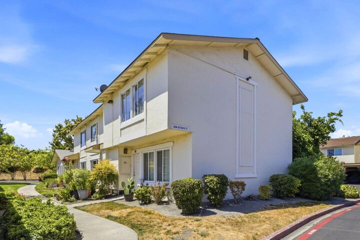 Property Photo: 5532 Don Octavio Court CA 95123