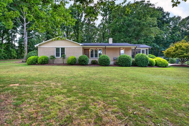 Property Photo: 149 Cook Road SC 29376