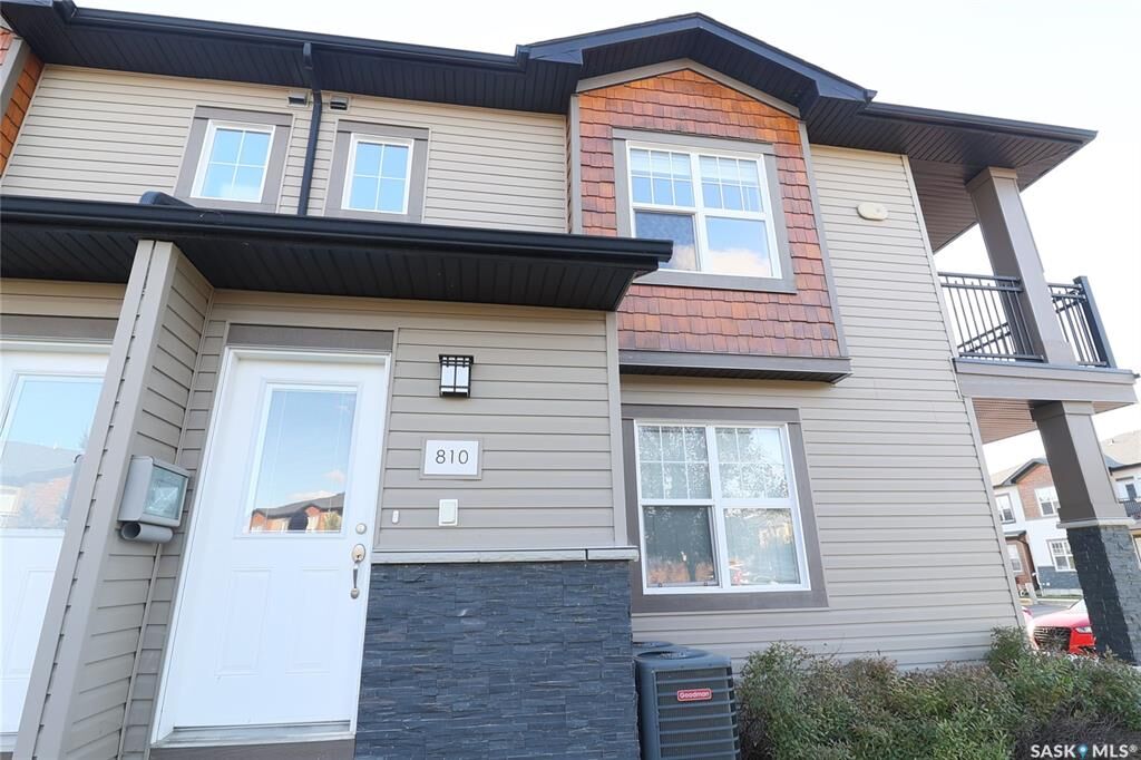 Property Photo: 1015 Patrick Crescent 810 SK S7W 0M4