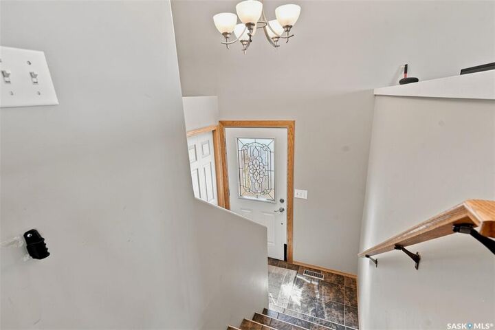 Property Photo:  615 Peters Street  SK S0K 4S0 