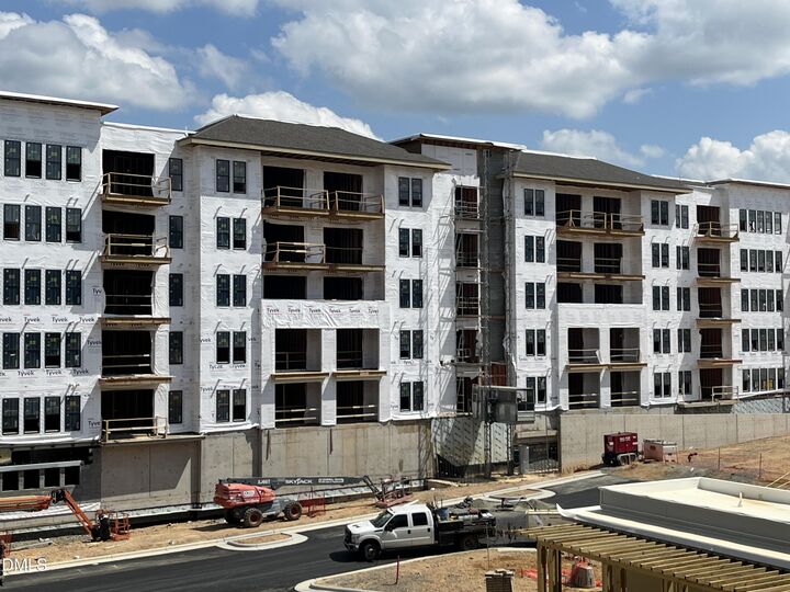 Property Photo:  211 S Crk Crossing 314  NC 27516 