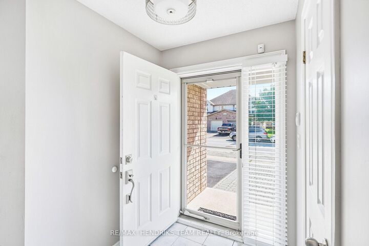 Property Photo:  19 McBride Drive  ON L2S 3Y4 
