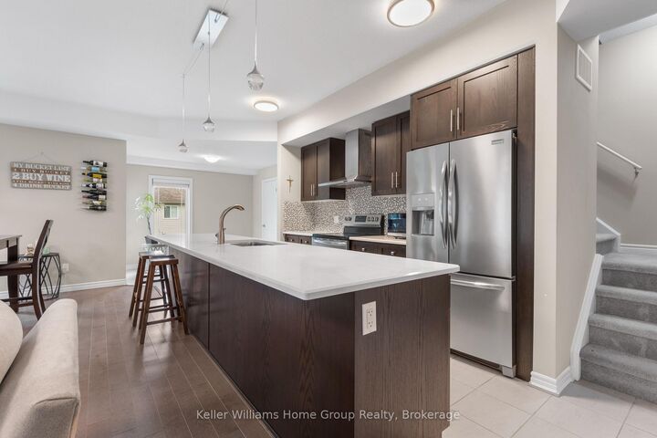 107 Westra Drive 35 — photo 1