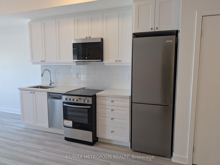 Photo de la propriété: 55 Clarington Boulevard 207 ON L1C 0A1