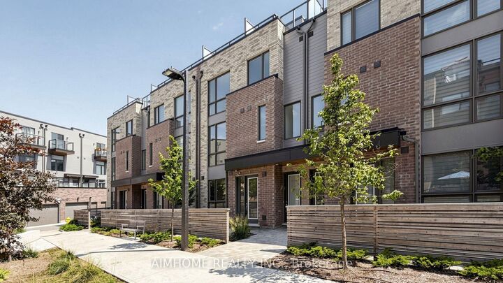 Property Photo: 88 Turtle Island Road 5 ON M6A 0E4