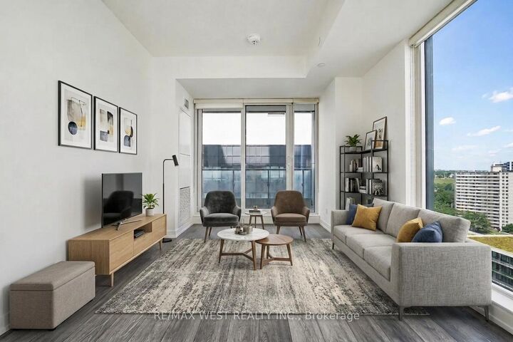 Property Photo:  225 Sumach Street 1511  ON M5A 0R8 